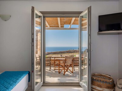 Rustic Stone House in the Heart of Folegandros