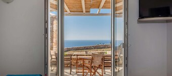Rustic Stone House in the Heart of Folegandros