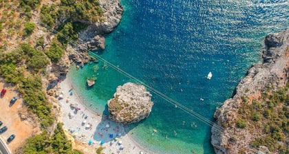 Mani Panoramic Seaviews - Luxury Summer Haven