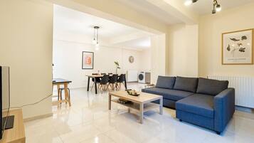 Rumah | 3 kamar tidur, meja kerja, dan internet