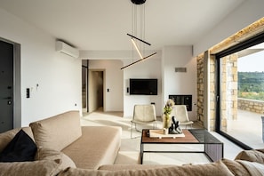 House - Mani Stone Villa A Paradise of Panoramic Views (West Mani)