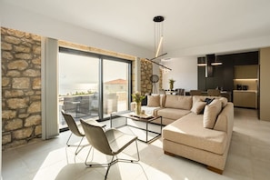 House - Mani Stone Villa A Paradise of Panoramic Views (West Mani)