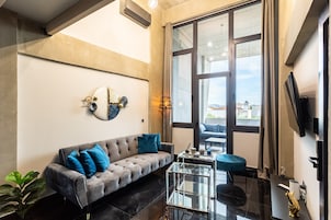 1 habitación y acceso a internet