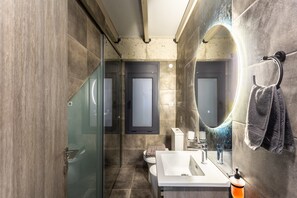 House | 1 bedroom, Internet - Ventiri Lofts - Luxury Penthouse w Home Cinema (Kalamata)
