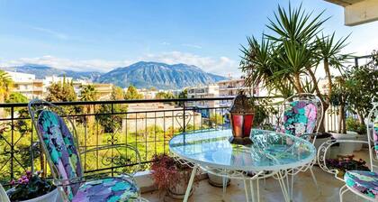 Bright Comfy Flat Near the Beach the City Center