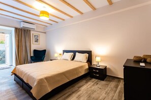 Hus | 3 soverom, skrivebord og internett