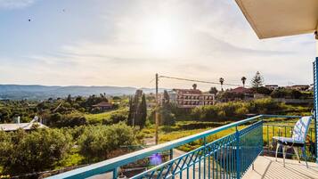 Apartment | 2 bedrooms, Internet