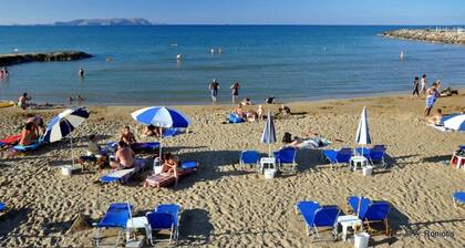 Cretan Magnolia Gem - Smari Cozy Getaway