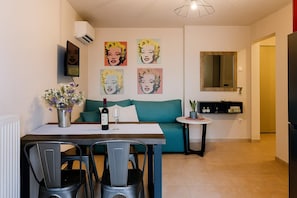 1 bedroom, Internet - Urban Living Minicasa Nomad - Kalamata s Hideaway (Kalamata)