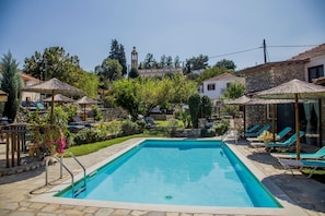 3 bedrooms, Internet - Ultimate Aqua Dreamscape at Villa Olympiada (Visaltia)