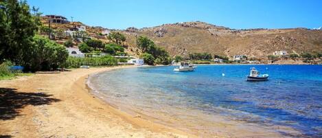 House, Smoking | 2 bedrooms, Internet