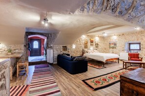 Studio | Internet - Arcadia Getaway - Levidi Sani 11 Studio (Tripoli)