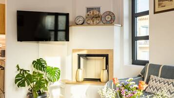 2 bedrooms, Internet