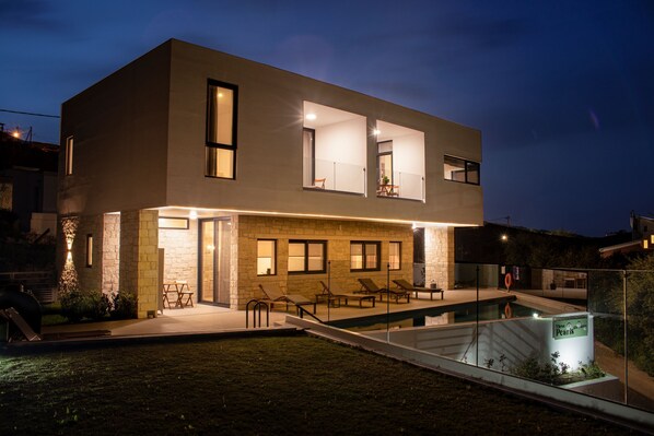 2 bedrooms, soundproofing - Cream Cozy Getaway - 3 Pearls Pool Retreat (Platanias)