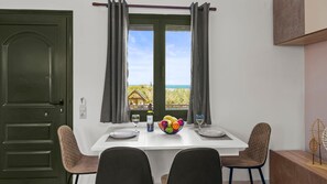 2 bedrooms - Seaside Oasis Near Heraklion Villa Maro IV Suite (Hersonissos)