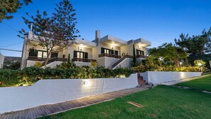 Biệt thự | 2 phòng ngủ 