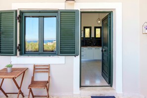 2 bedrooms - Seaside Oasis Near Heraklion Villa Maro IV Suite (Hersonissos)