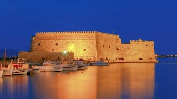 2 bedrooms, Internet