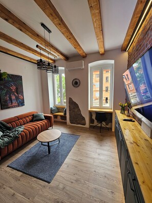 Smart TV - Cozy rustical apartment with WiFi and AC in charming Rijeka (Rijeka)