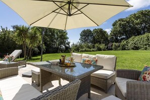 Villa | Speisen im Freien