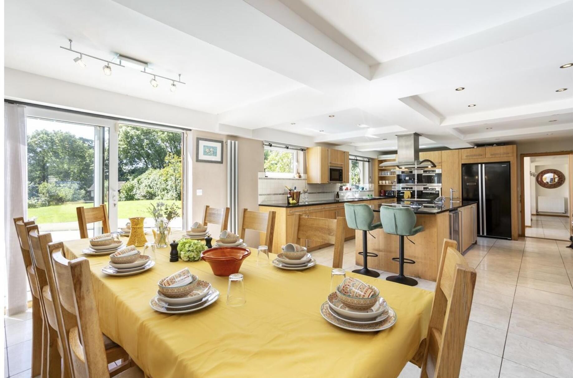 Villa | Dining