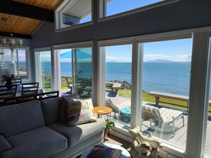 Televisión, chimenea