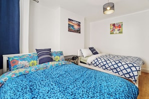 Apartment | 2 Schlafzimmer, Bügeleisen/Bügelbrett, kostenloses WLAN, Bettwäsche