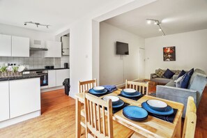 Interior - Charming London Apartment Durban Road (London)