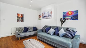 Apartment | Living area