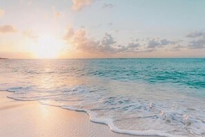 Beach - Coral Castle Guest House (Goidhoo)