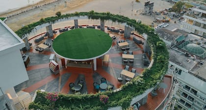 Ramada by Wyndham Cox's Bazar Kolatoli Beach
