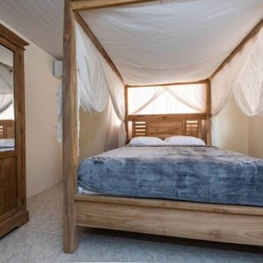 4 Schlafzimmer, Bügeleisen/Bügelbrett, WLAN, Bettwäsche