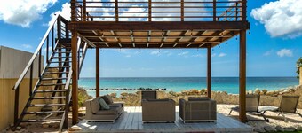 Home by the Sea - Ocean Front Villa