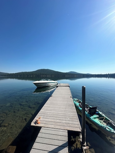 Lakefront Fun Vacation on the best lake in NW Montana with your own Dock & Beach