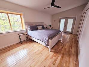 4 habitaciones, tabla de planchar con plancha y wifi gratis