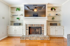 Interior - Mobile Townhome Near University of South Alabama! (Mobile)