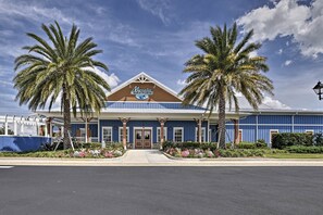 Exterior - Golf Cart & Pool Access: The Villages Home! (The Villages)