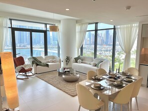 Interior - Luxury 3-bedroom beachfront apartment (Dubai)