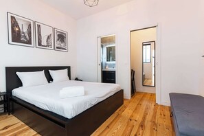 3 Schlafzimmer, Bügeleisen/Bügelbrett, WLAN, Bettwäsche