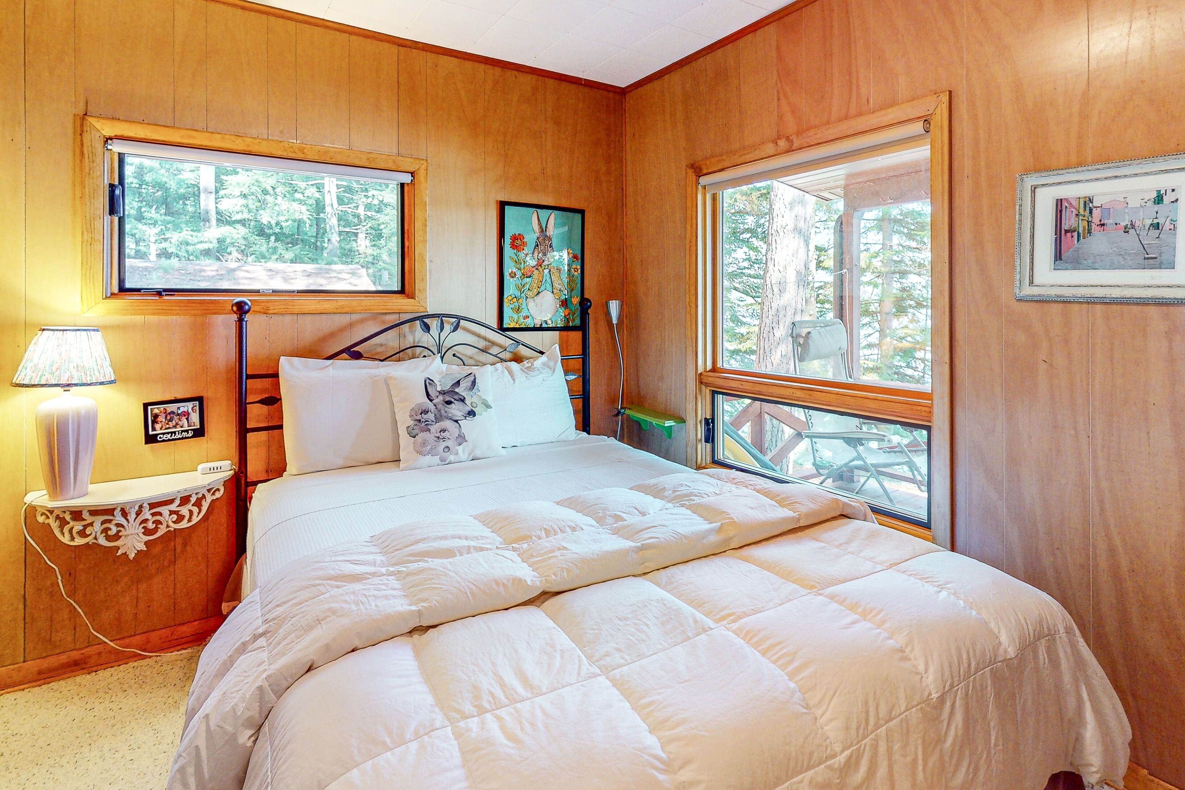 5 chambres, fer et planche à repasser, accès Internet, draps fournis