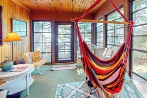 TV, fireplace, DVD player