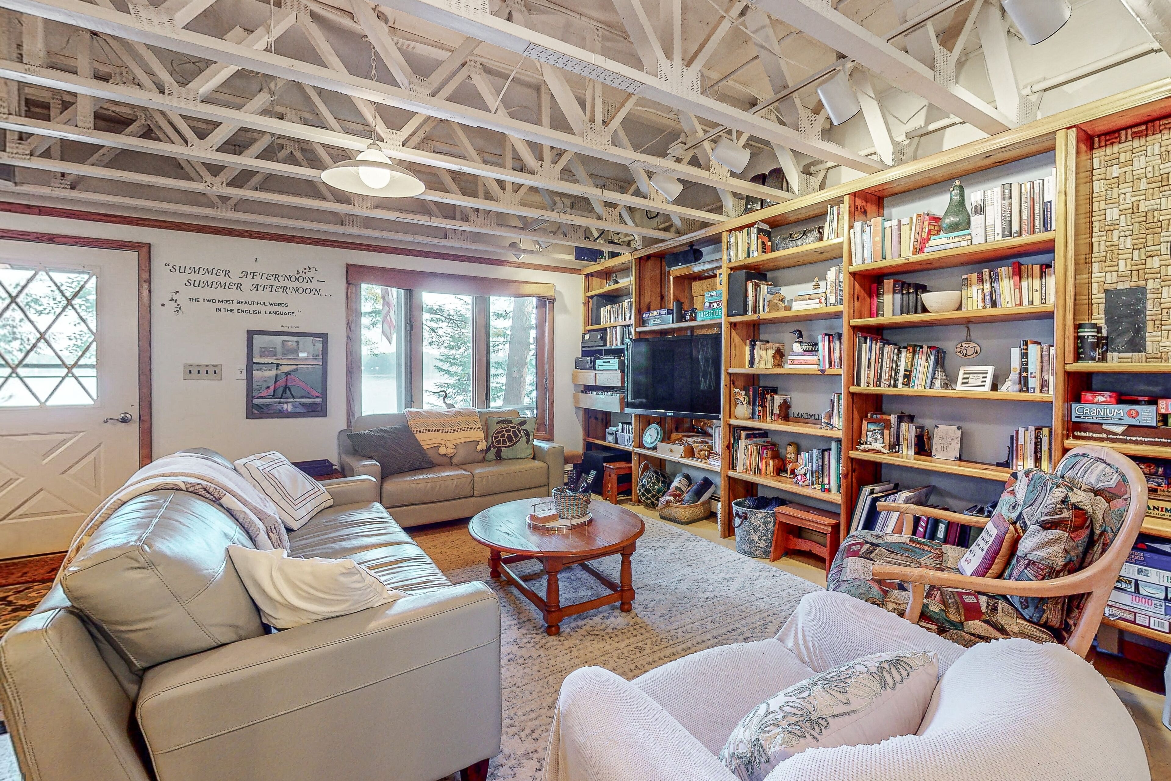 TV, fireplace, DVD player