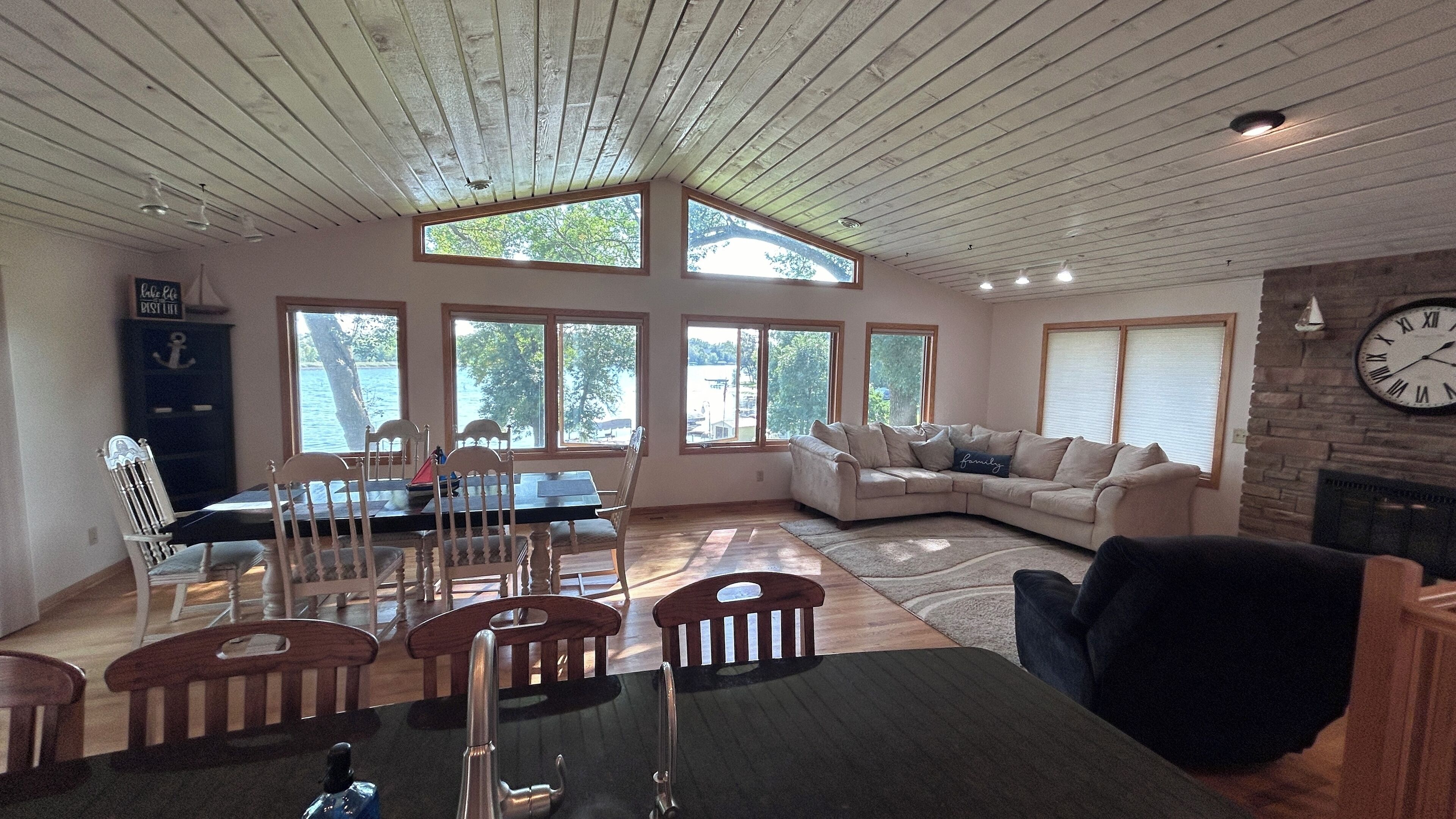 View from kitchen - open floor plan, amazing views