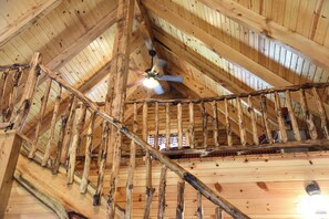 Interior - Friendly Bear Log Cabin near Cook Forest State Park (Leeper)