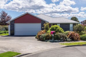 Exterior - Michaelia House, Greytown (Greytown)