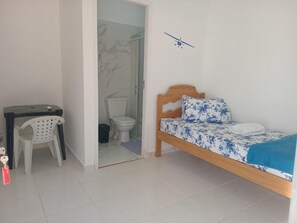 ห้องอีโคโนมี | Wi-Fi ฟรี, ผ้าปูที่นอน