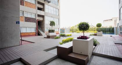 New Loft with Valet Parking & Amenities