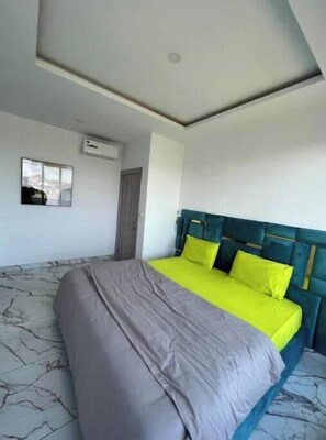 2 bedrooms, WiFi, bed sheets - La Liga!!! (Cocody)