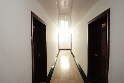 Jinhui Hotel Paradise Village