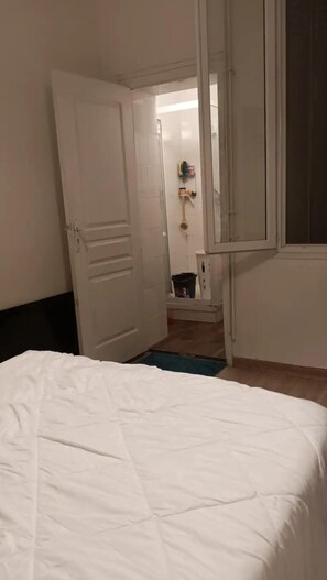 2 sovrum, strykjärn/strykbräda, wi-fi och sängkläder